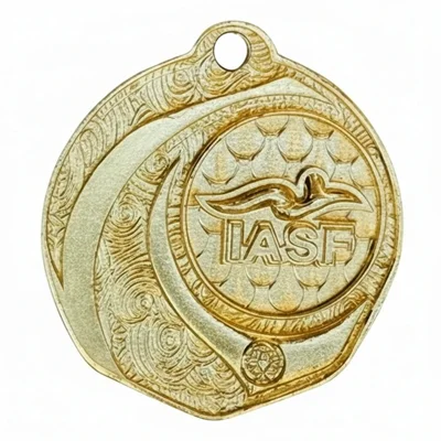 مدال قهرمانی شنا